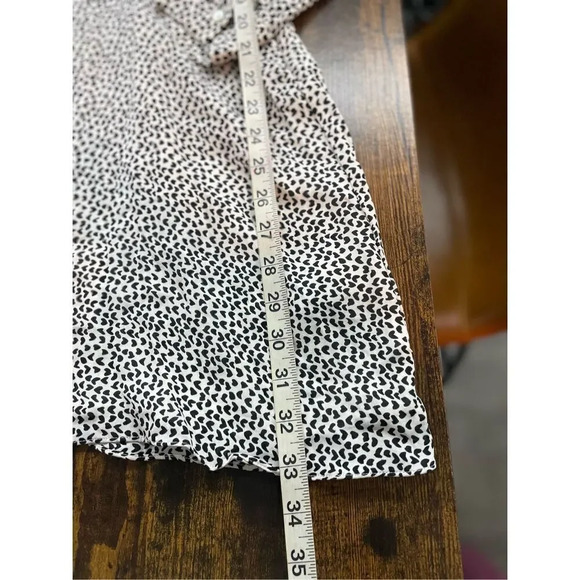 L'Agence Diego Heart Print Wrap Dress - Picture 11 of 14